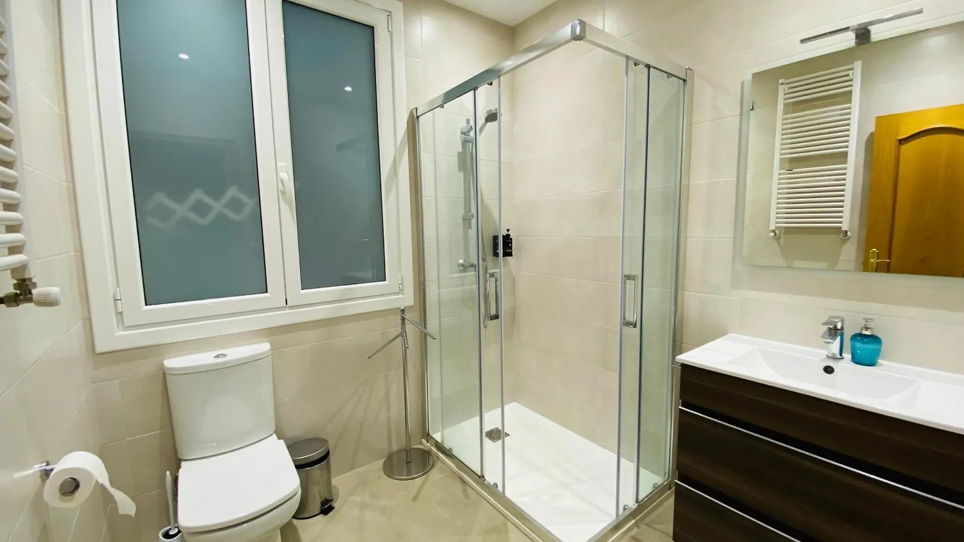 Beach Side Apartment San Sebastián 0*,  İspanya